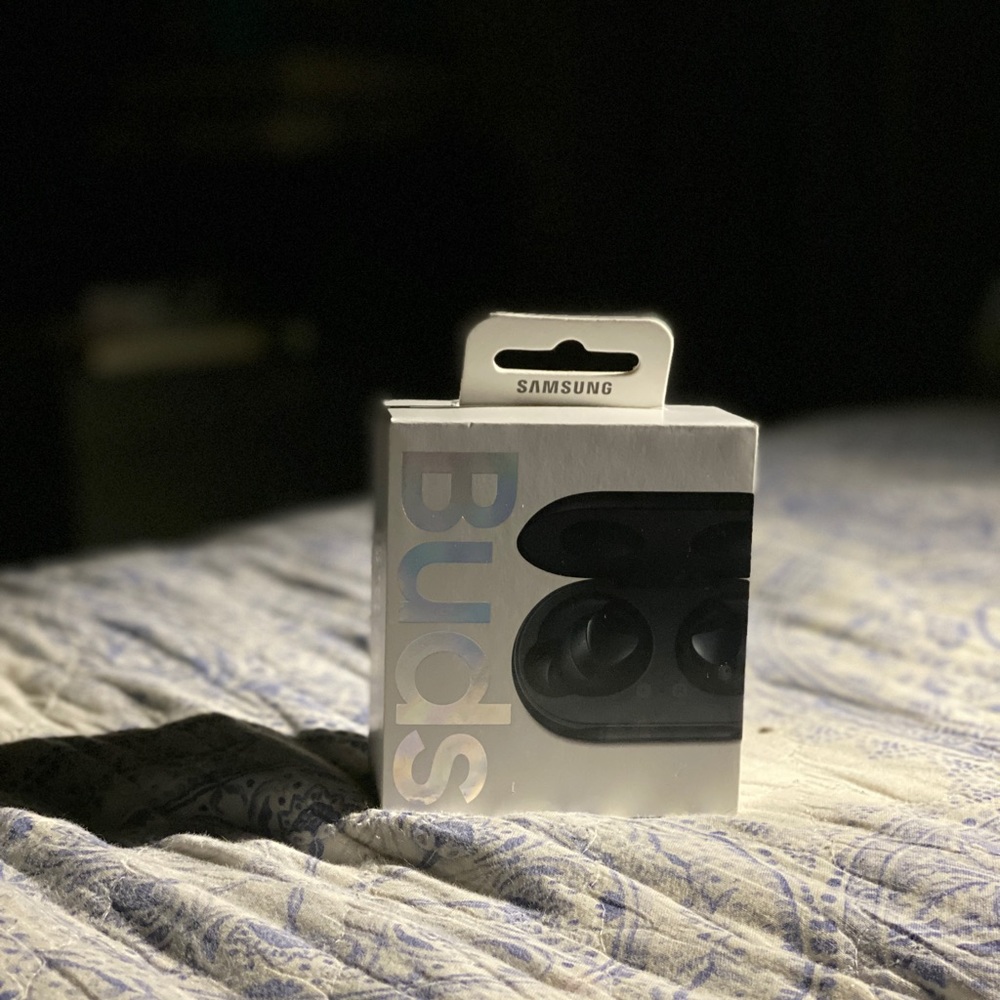 Galaxy buds